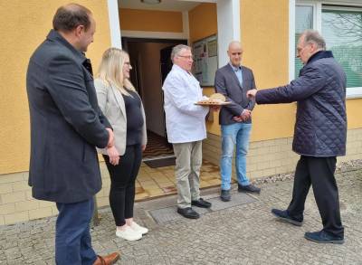 Empfang mit Brot und Salz