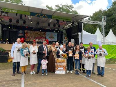 Gewinner und Jurymitglieder beim Genthiner Kartoffelfest