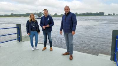 v.l. Frau Kemper und Herr Schl�ter von PNV Jerichower Land mbH